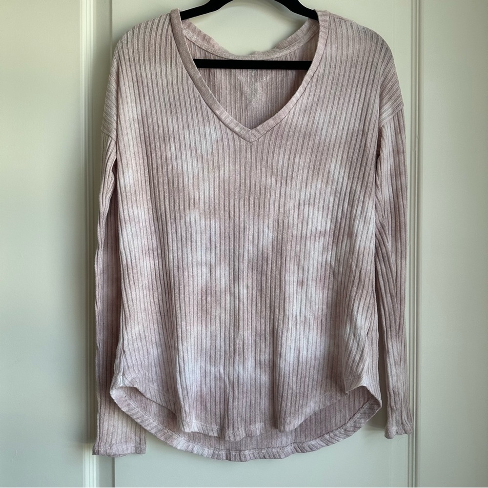American Eagle Light Pink Tie Dye Long Sleeve Tee